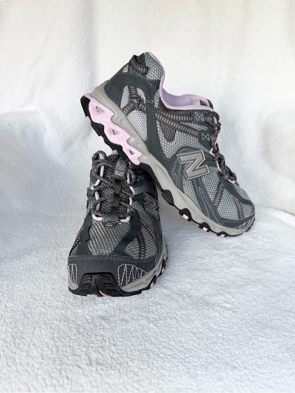 New Balance Womens WT572PK All Terrain 572 Hiking Walking Running Shoes Size 9
